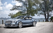   Bentley Continental      